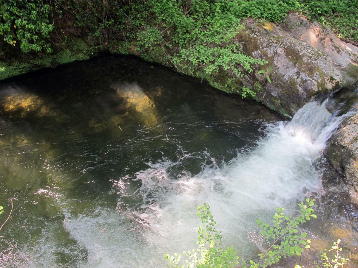 Cros Le Refuge Des Pots Rouges别墅 外观 照片